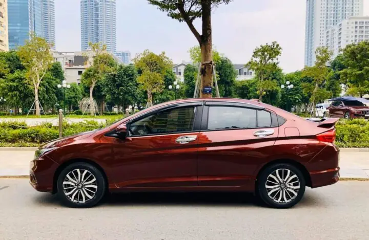 Kích Thước Xe Ô Tô 4 Chỗ: Linh Hoạt Trong Đô Thị