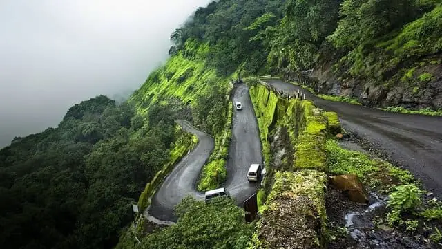 Những Kinh Nghiệm Lái Xe Đường Đèo An Toàn