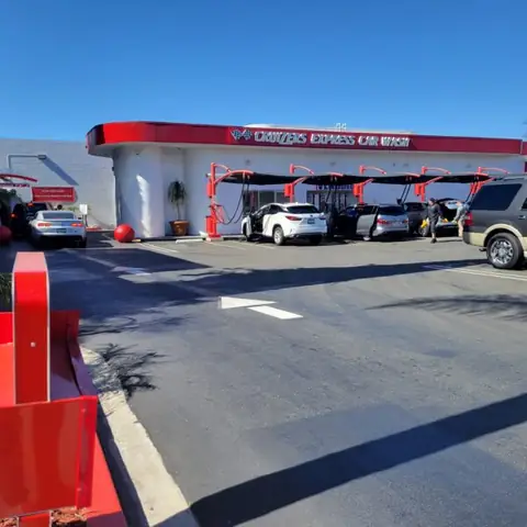 Kỹ Thuật Đi Xe Ô Tô Qua Vệt Bánh Xe: Hướng Dẫn Chi Tiết Từ A-z