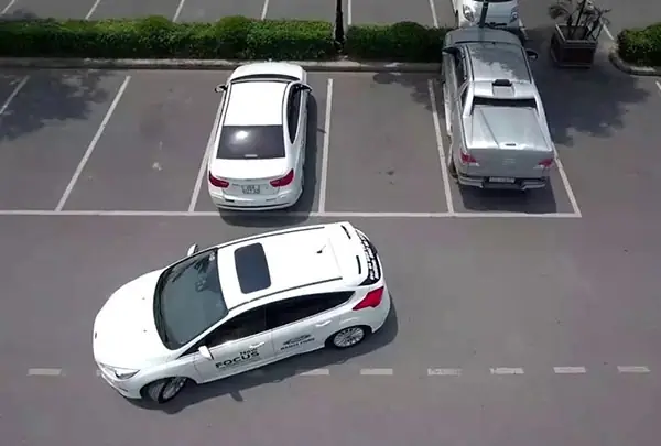 Làm Chủ Kỹ Thuật Lùi Xe