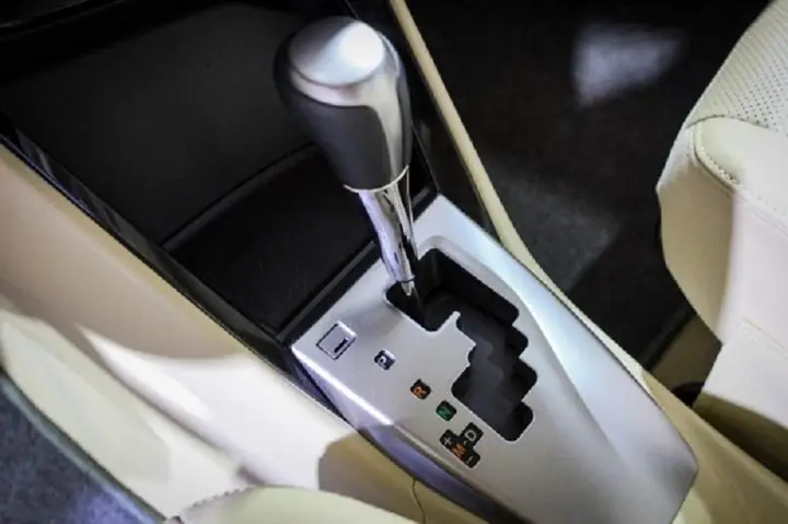 Ký Hiệu Trên Cần Điều Khiển