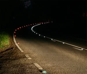 13 Lời Khuyên “vàng” Lái Xe Ô Tô Ban Đêm An Toàn - Hữu Dụng