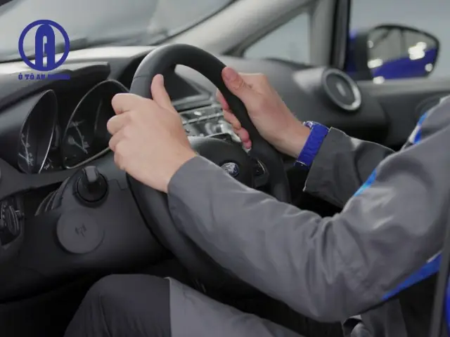 Kỹ Năng Điều Chỉnh Vô Lăng Lái