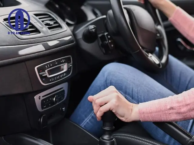 Kỹ Thuật Giảm Tốc Độ Khi Lái Xe Ô Tô