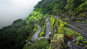 Những Kinh Nghiệm Lái Xe Đường Đèo An Toàn