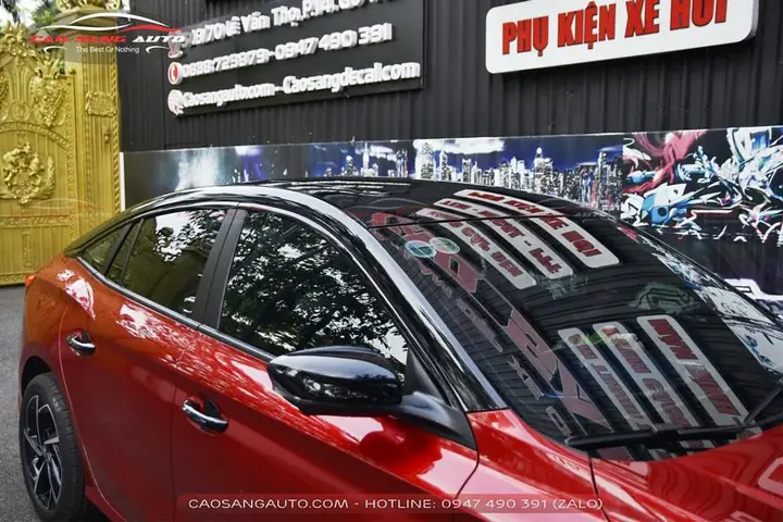 Dán Decal Xe Ô Tô Hóc Môn Là Gì?