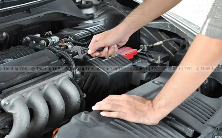 Làm Lại Máy Xe Ô Tô Là Gì?