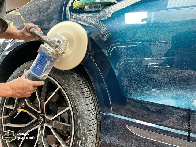 Quy Trình Sơn Lại Toàn Bộ Xe Audi Q8