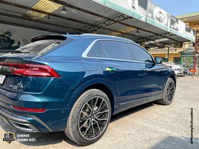 Quy Trình Sơn Lại Toàn Bộ Xe Audi Q8
