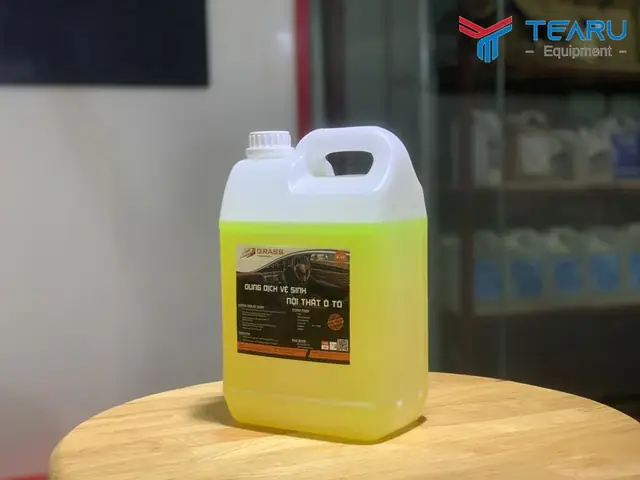 Hướng Dẫn Sử Dụng Dung Dịch Làm Sạch Nội Thất