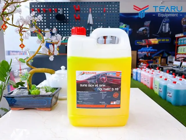 Đặc Điểm Tính Năng Sản Phẩm Dung Dịch Làm Sạch Ghế Da Nội Thất Xe Ô Tô Grass 5 Lít