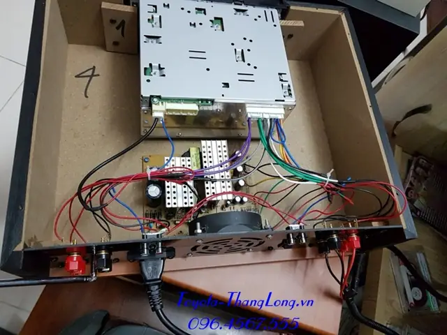 Làm Thùng Gỗ Lắp Đầu Cd Xe Ô Tô