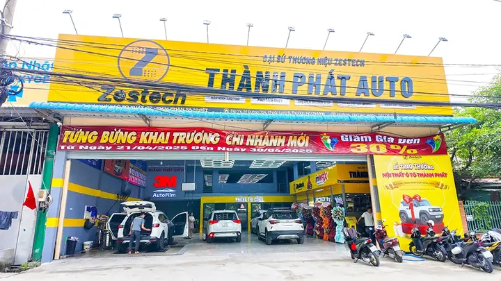 Lắp Camera Lùi Cho Xe Ô Tô