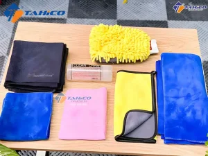 Các Loại Khăn Lau Kiếng Chuyên Nghiệp