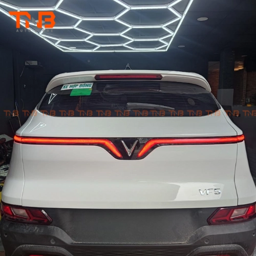 Đánh Giá Chi Tiết Về Độ Bền và Khả Năng Chống Chịu Của Led Cánh Chim VF3: Yên Tâm Sử Dụng (Đánh giá độ bền, khả năng chịu đựng thời tiết của led cánh chim VF3)