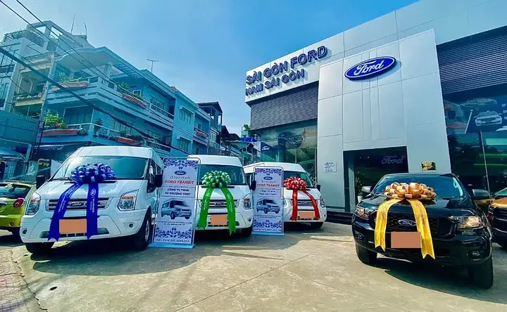 Hỏi: Giá Ô Tô Mỹ Tại Việt Nam Bao Nhiêu?