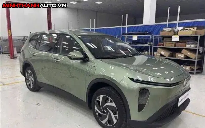 Limo Green Vinfast: Sắc Xanh Độc Đáo Dành Cho Ai?