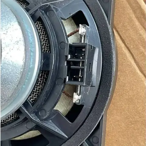 Loa B&o Tháo Xe Bmw