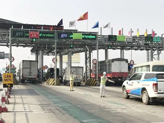 Lỗi Không Giữ Khoảng Cách An Toàn Xe Ô Tô