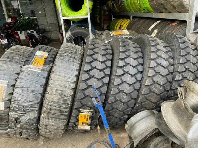 Lợi Ích Khi Sử Dụng Lốp Xe Tải Nặng Phù Hợp