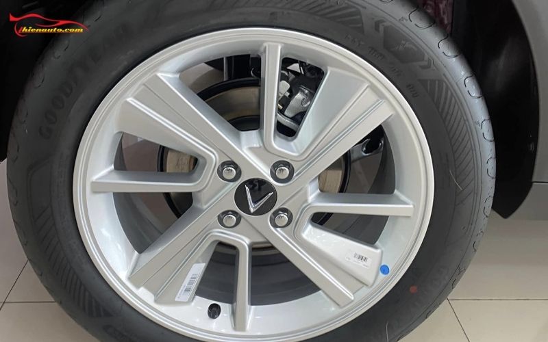 Địa Chỉ Mua Mâm Xe VF5 Uy Tín: Tư Vấn và Gợi Ý