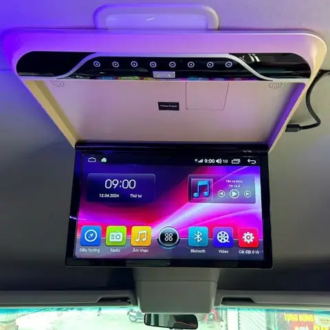 Lắp Màn Hình Trần Xe 16 Chỗ Transit Chuyên Nghiệp, Giá Tốt Nhất Tại Hà Nội