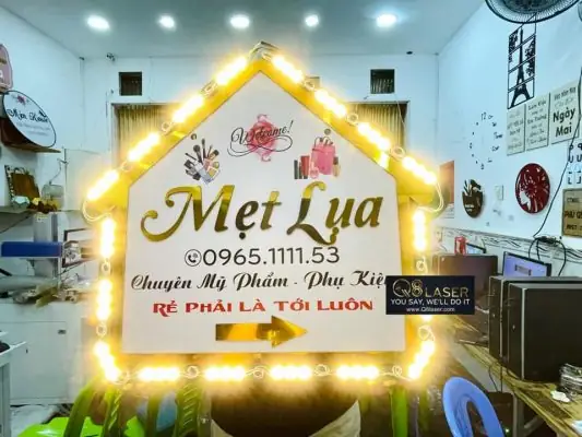 Biển Quảng Cáo Mỹ Phẩm Biển Quảng Cáo Mỹ Phẩm