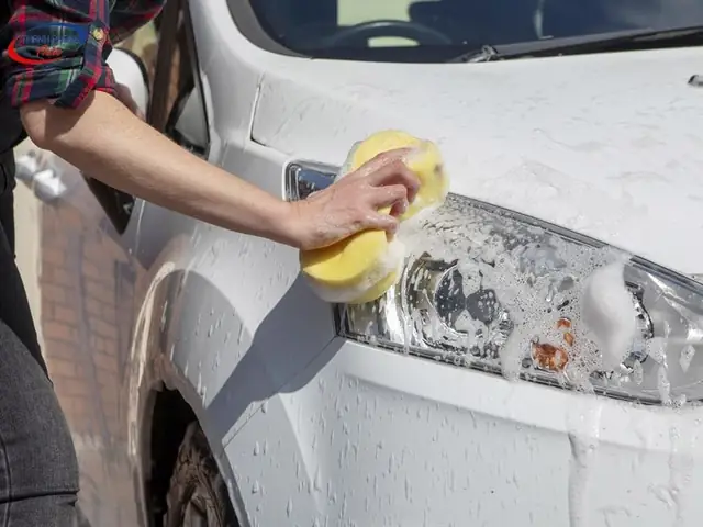 Rửa Xe Đúng Cách Và Sử Dụng Sản Phẩm Chuyên Dụng