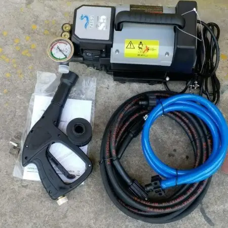 Máy Bơm Rửa Xe Ô Tô Gia Đình