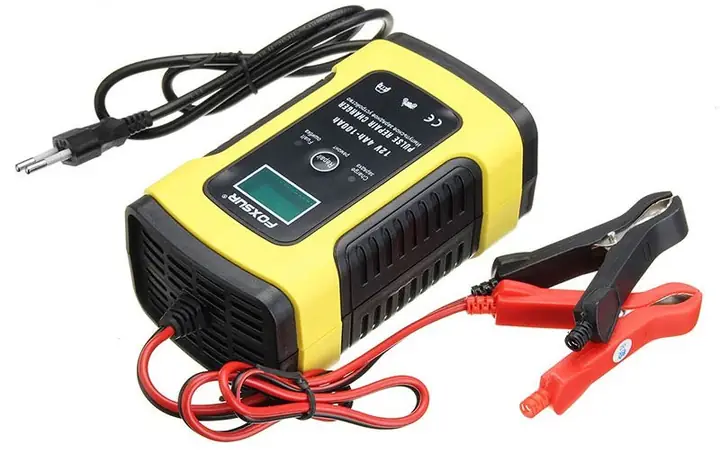 Tại Sao Nên Sử Dụng Sạc Bình Ắc Quy Ô Tô Xe Máy Foxsur 12v 100ah ?