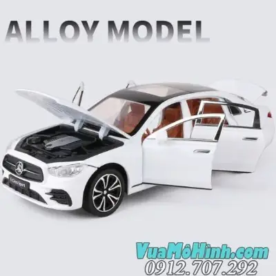 Mô Hình Xe Ô Tô Mercedes: Tinh Hoa Thiết Kế Trong Tỷ Lệ Nhỏ Gọn