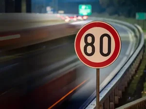 Lỗi Quá Tốc Độ Là Gì?