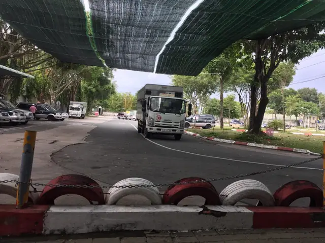 Học Bằng Lái Xe Ô Tô Quận 9