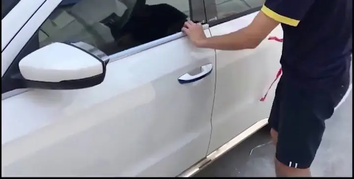 Nẹp Kính Inox Xe Ô Tô: Cải Thiện Thẩm Mỹ & Bảo Vệ