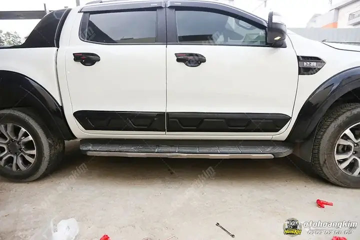 Hình Ảnh Thực Tế Nẹp Sườn Ô Tô