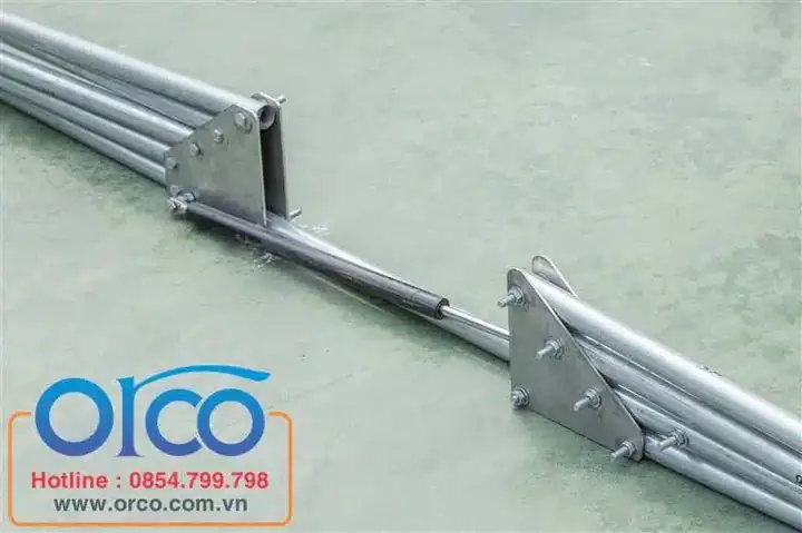 Nha De Xe Hinh Ban Nguyet 9 Orco Com Vn