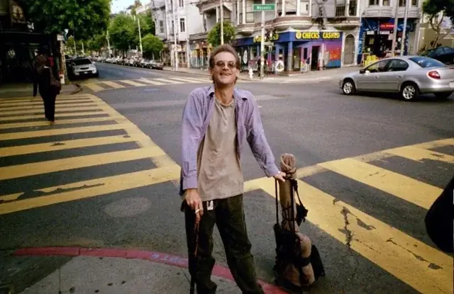 Nhạc Hay Cho Xe Ô Tô: Cẩm Nang Chọn Bài & Tối Ưu Âm Thanh Trên Mọi Hành Trình