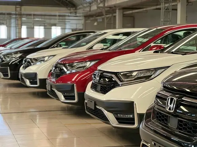 Nên Mua Xe Ô Tô Cũ Dưới 200 Triệu Nào? Top 5 Lựa Chọn Tốt Nhất Năm 2025