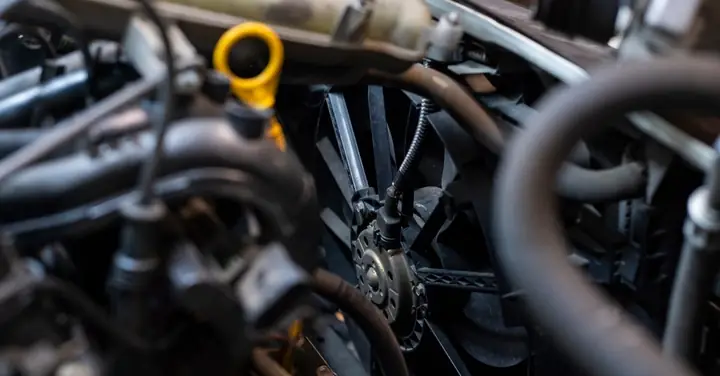 Kiểm Tra Quạt Làm Mát