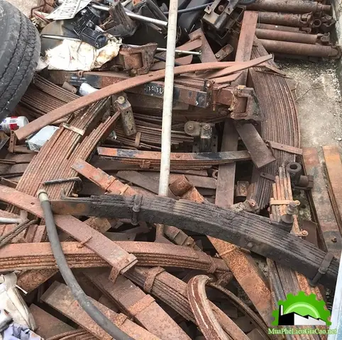 Nhíp Xe Ô Tô Cũ: Cẩm Nang Toàn Diện Về Đặc Điểm, Phân Loại, Giá Cả Và Quy Trình Thu Mua