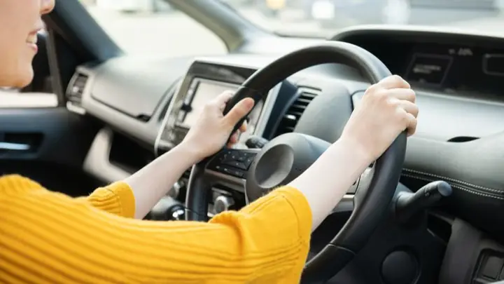 Kiểm Tra Xe Trước Khi Ký Nhận