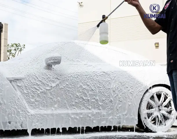 Nước Rửa Xe Bọt Tuyết
