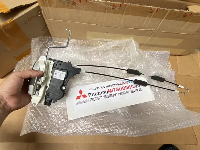 Một Số Lưu Ý Khi Chọn Mua Khóa Ngậm Cửa Xe Mitsubishi Triton Hàngchính Hãng: