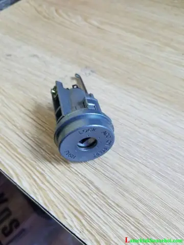 Áº¥n Chá»t Äá» Sá»­a Á» Khóa Äiá»n Kia Moning Bá» Káº¹t Bi