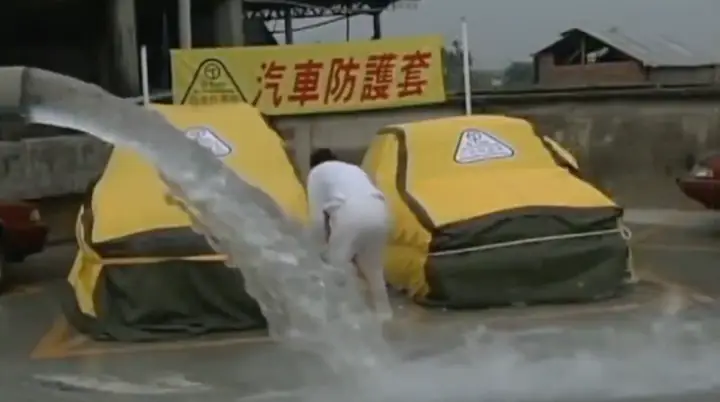 Phao Để Xe Ô Tô: Thiết Bị Cứu Hộ Cần Thiết Cho Mọi Tài Xế