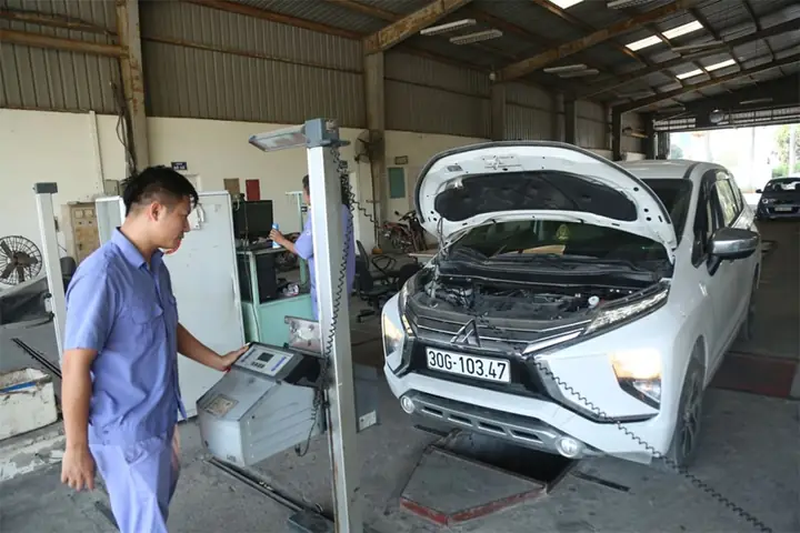 Phụ Phí Đăng Kiểm Xe 7 Chỗ