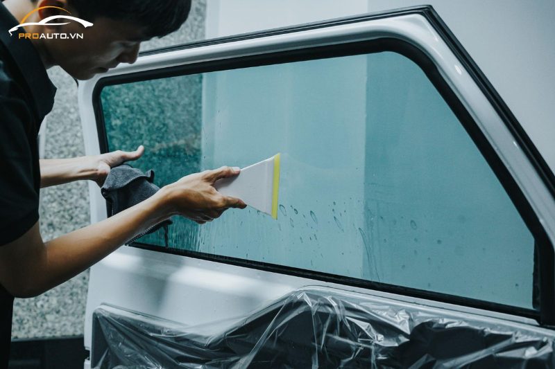 Vì sao VinFast VF 3 cần phim cách nhiệt Cool N Lite?