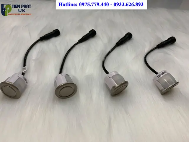 Cảm Biến Lùi Cho Xpander