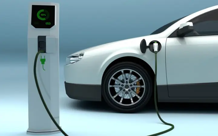 Lưu Ý Quan Trọng Để Đảm Bảo An Toàn Khi Sử Dụng Pin Ô Tô