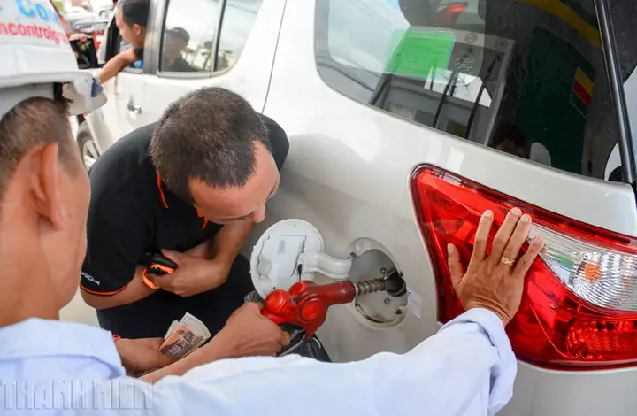 Theo Dõi Và Quản Lý Chi Phí